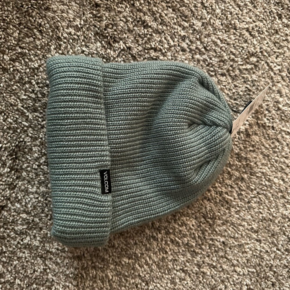 NWT Volcom Beanie
